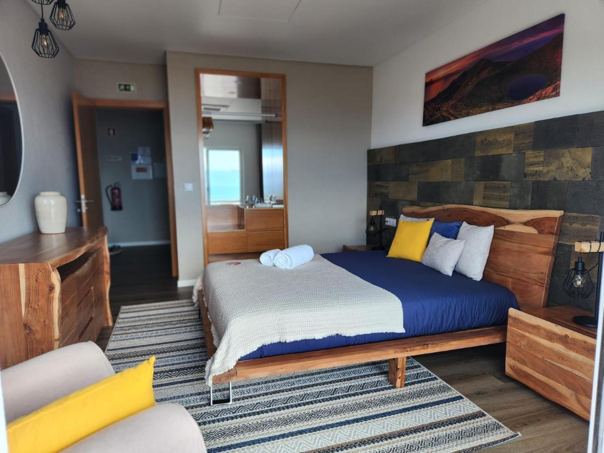 Rosegarden View Villa Велас Екстериор снимка