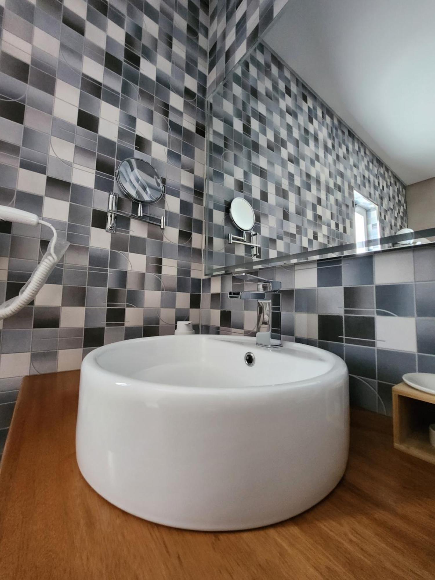 Rosegarden View Villa Велас Стая снимка